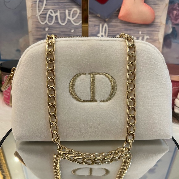 Christian Dior Pouch - Picture 2 of 8